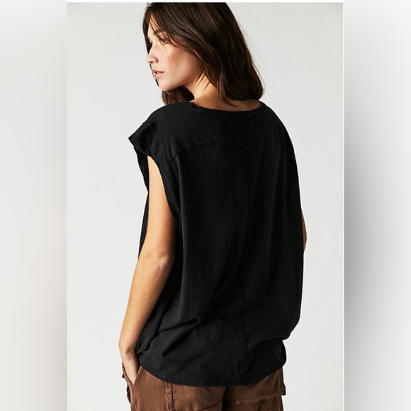 LAST ONE! We The Free Naomi Tee✨ - Picture 5 of 7